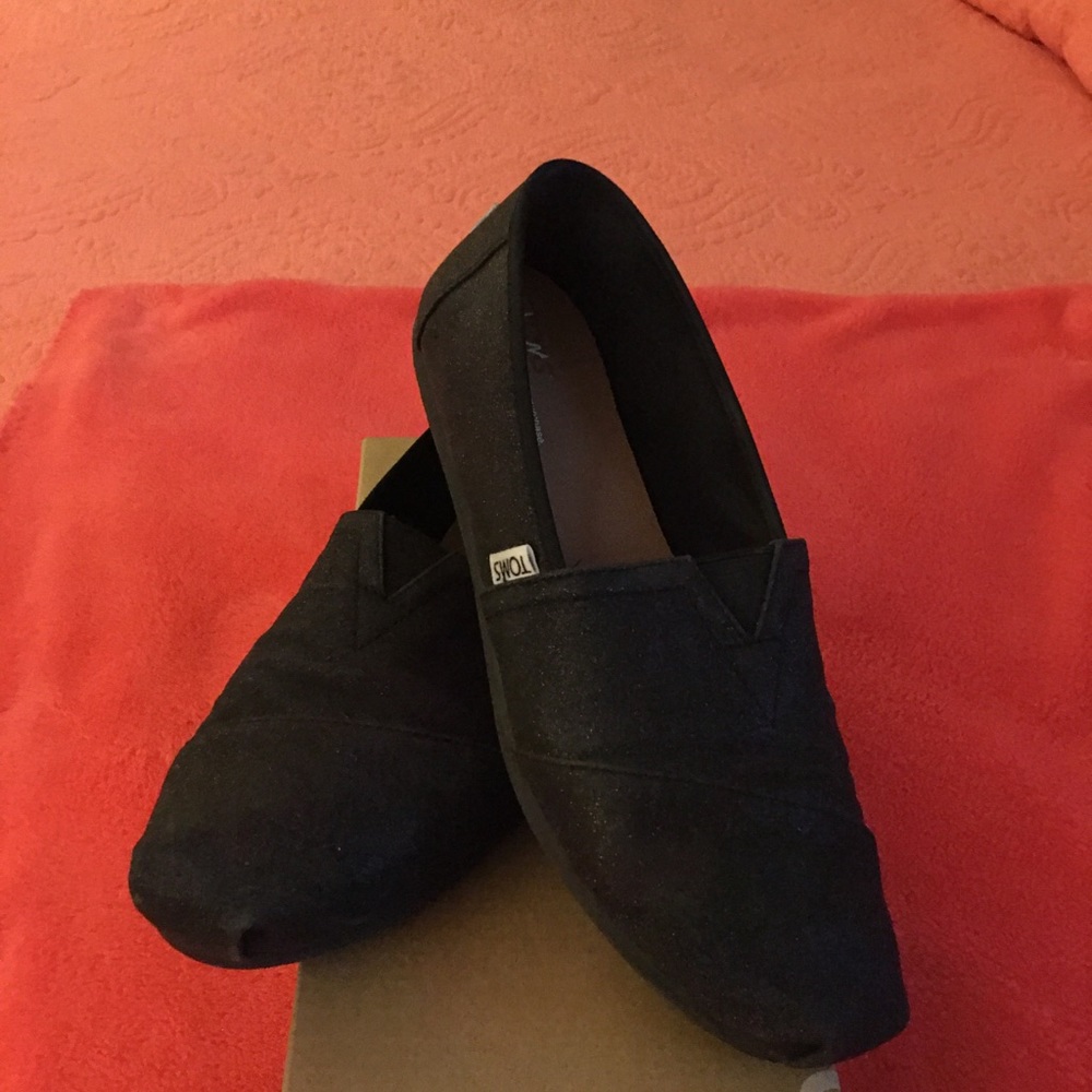 Black shimmer Toms loafers